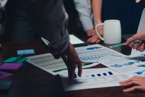 Top Reasons to Use Payroll Outsourcing Services